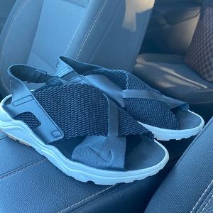 Nike Huarache Ultra Slingback Sandals